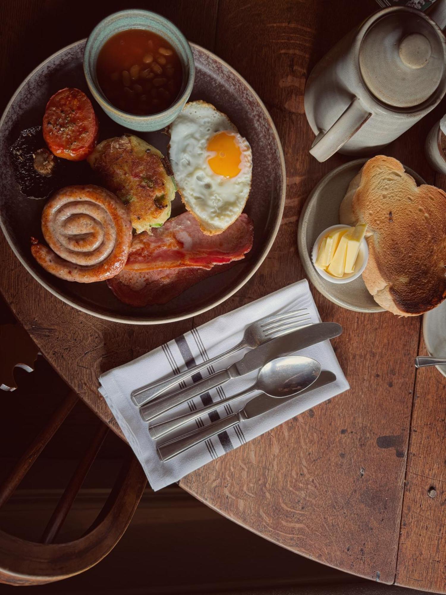 Neeld Arms Hotel Grittleton Luaran gambar
